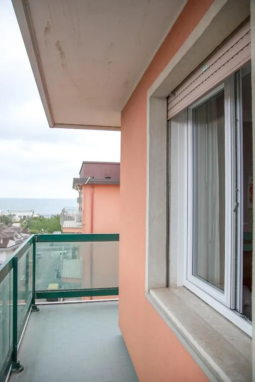 Hotel Europeo Sottomarina 3*,  Italy