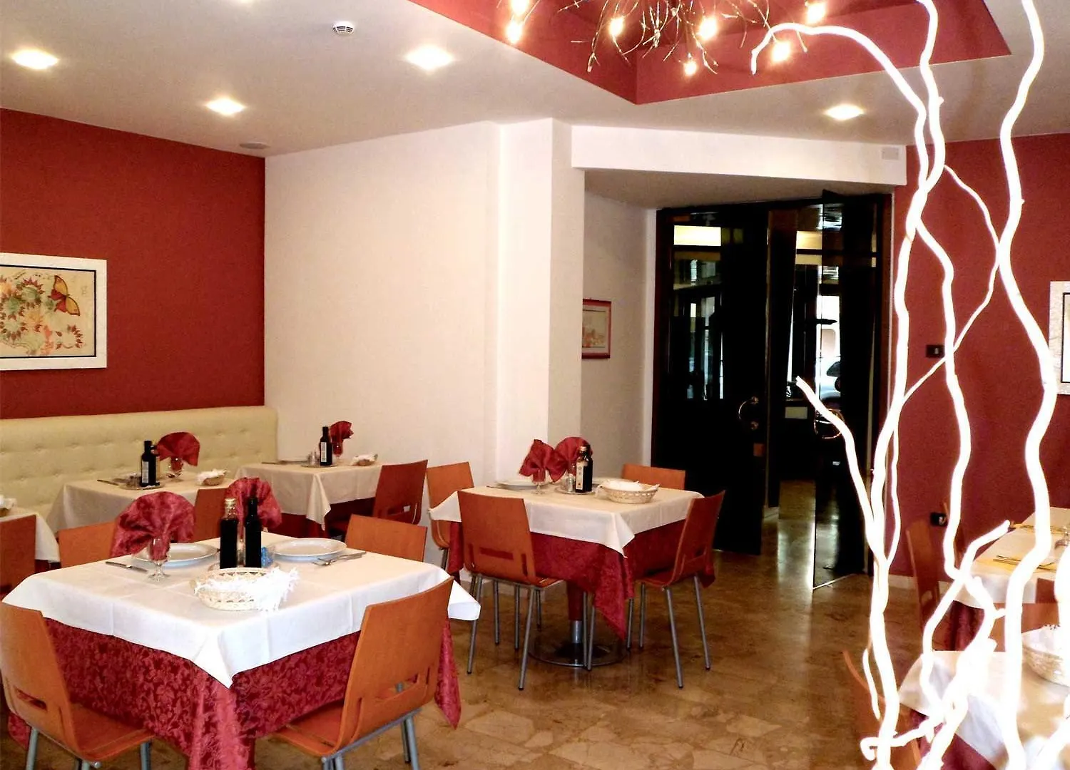 Hotel Europeo Sottomarina 3*,