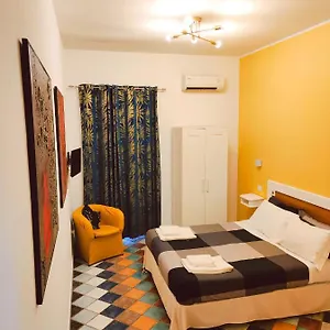 Firenze32 2*, Неаполь Италия