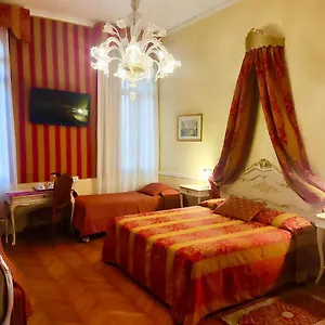 Hotel Mezzo Pozzo **