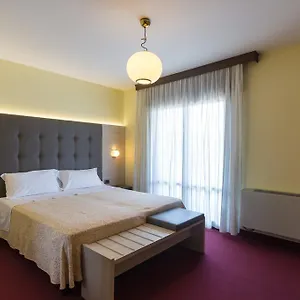 Park Ristorante Ca' Bianca 3*, Istrana Italien