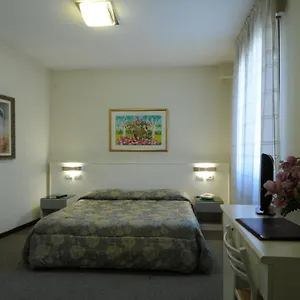 Hotel Cristallo, Conegliano