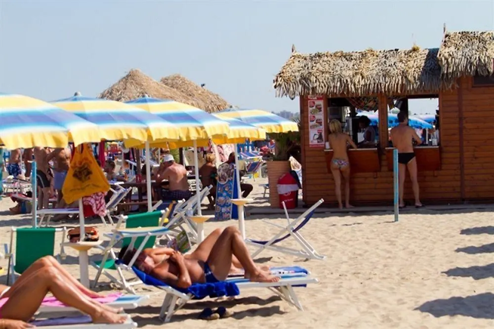 Hotel Europeo Соттомарина